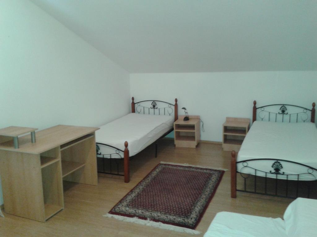 Chillout Apartments With Pool Patricia Фажана Экстерьер фото